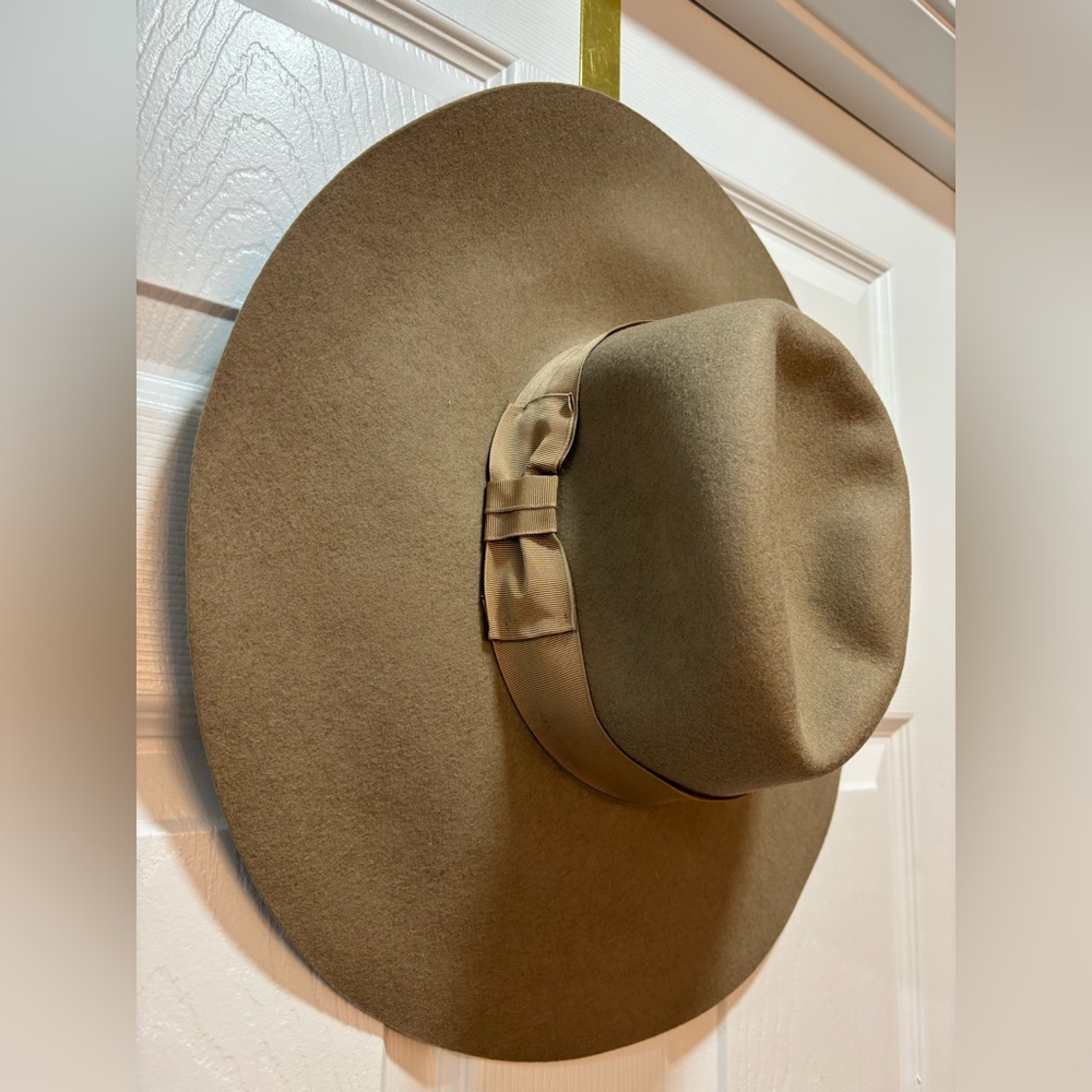 Women’s Stetson Hat Size Medium